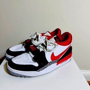 nike air jordan legacy 312